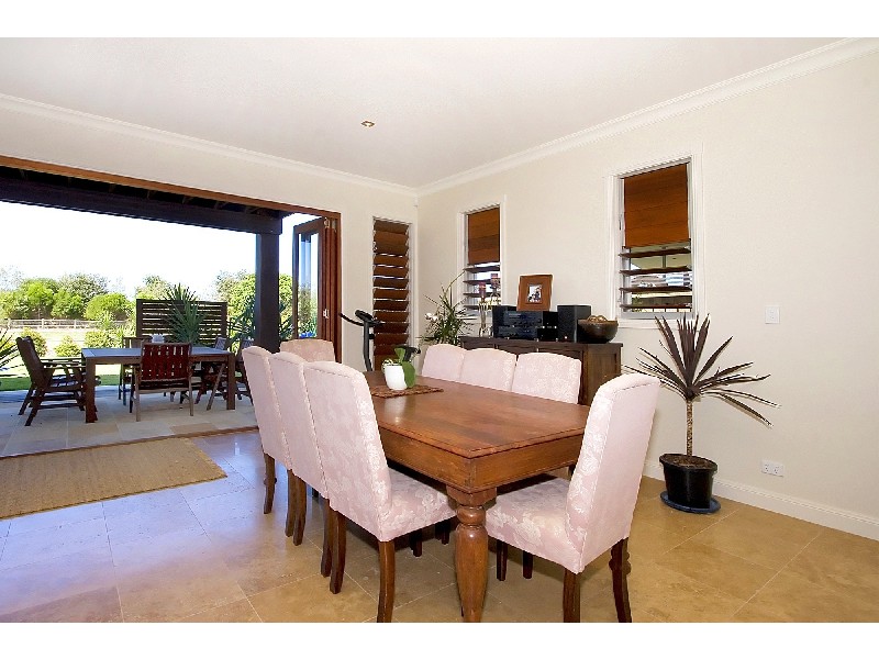 8 Hyndes Lane, Casuarina NSW 2487