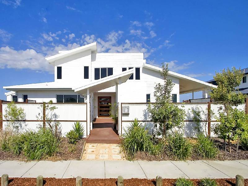 1 Aeolus Lane, Casuarina NSW 2487