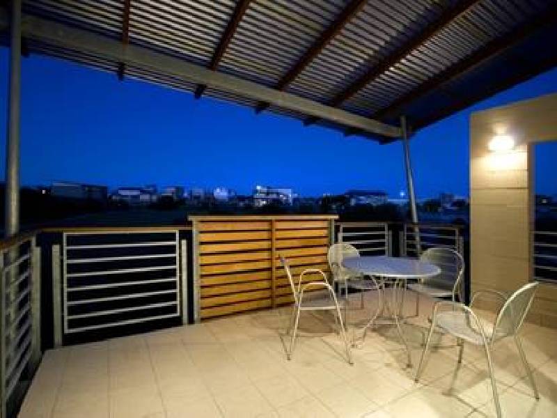 6 Mainwaring Apartments, Barclay Drive, Casuarina NSW 2487