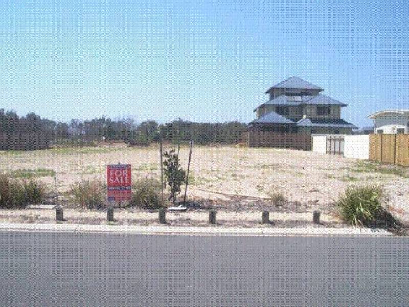 5 Petrel Place, Casuarina NSW 2487