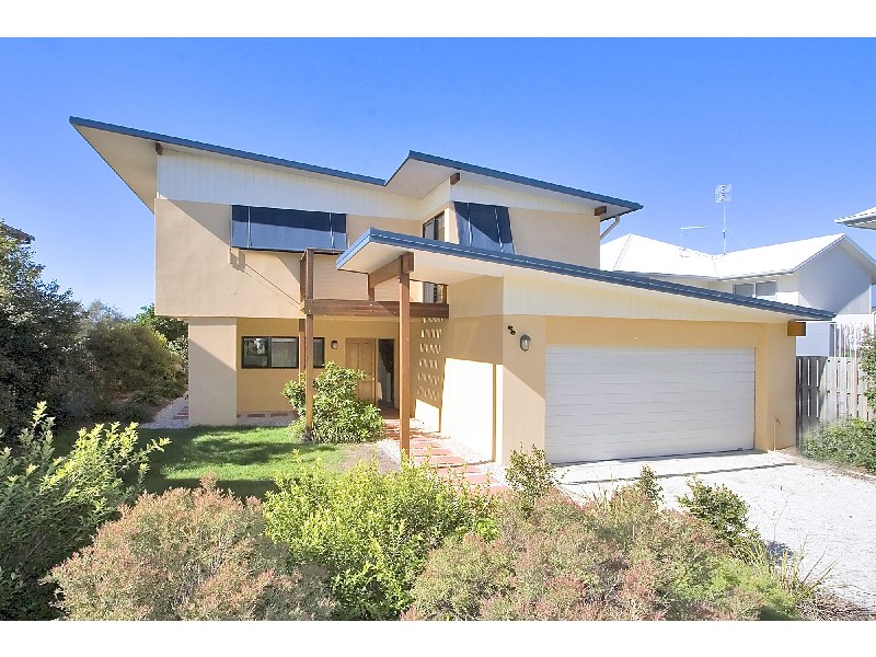 84 Beachcomber Cove, Casuarina NSW 2487