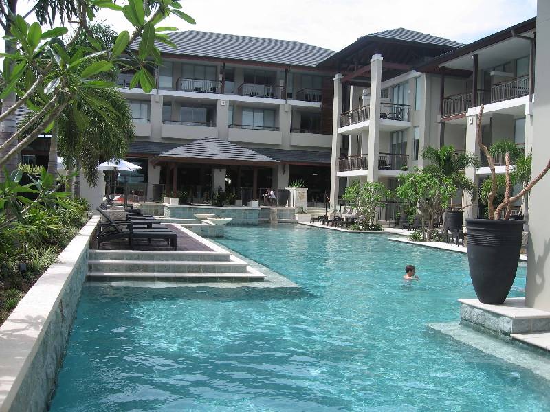 1 SANTAI –  Daniella Drive, Casuarina NSW 2487