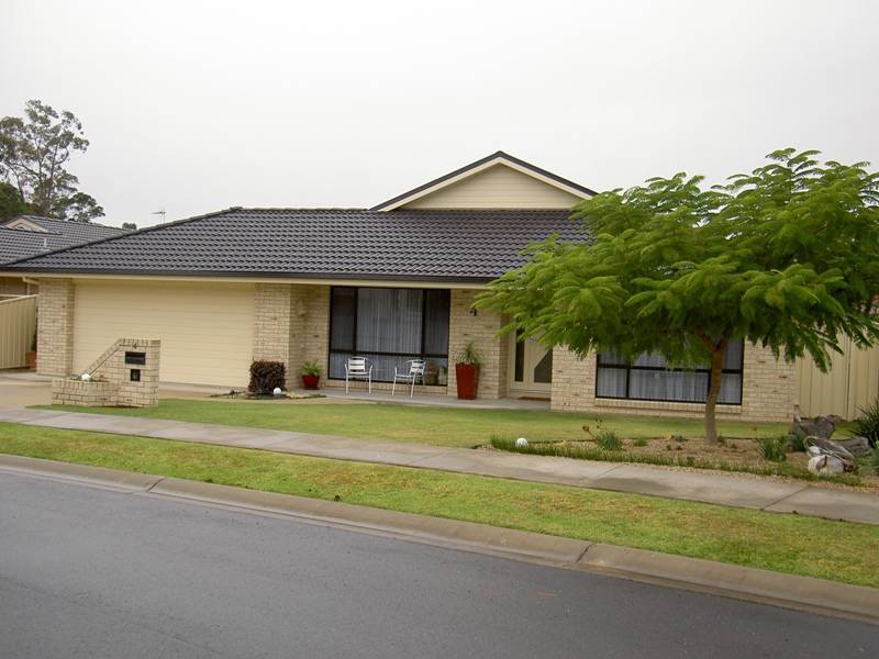 4 Cotswold Close, Coffs Harbour NSW 2450