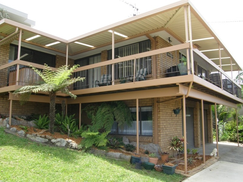 71 Manning Avenue, Coffs Harbour NSW 2450