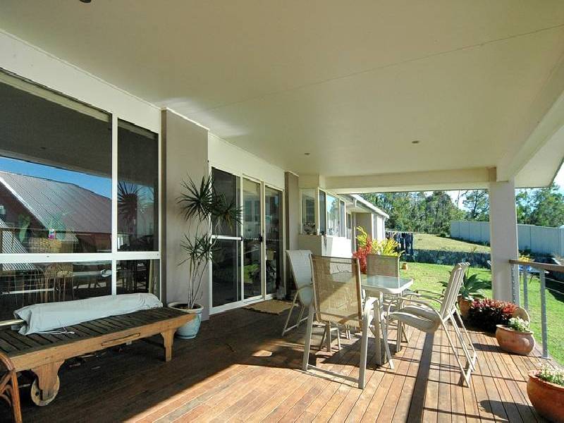 7 Mariner Drive, Safety Beach NSW 2456