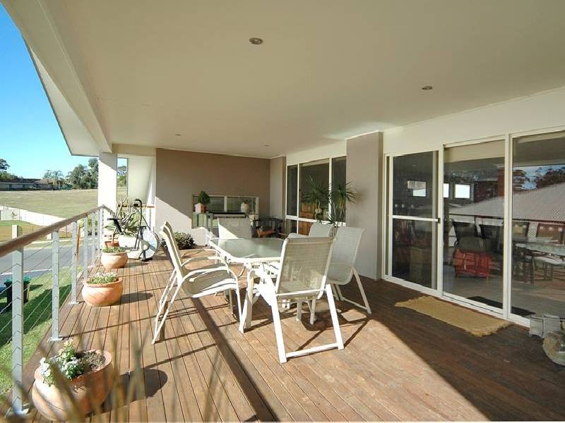 7 Mariner Drive, Safety Beach NSW 2456