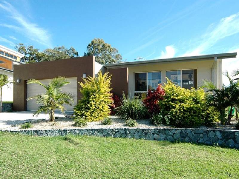 7 Mariner Drive, Safety Beach NSW 2456