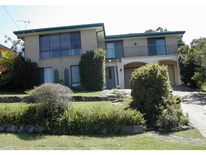 6 Greenlinks Avenue, Coffs Harbour NSW 2450