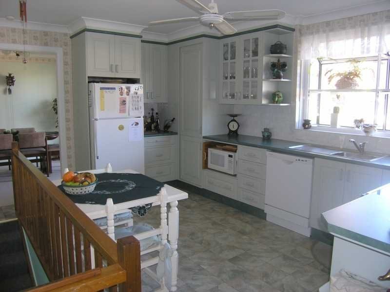 24 Manning Avenue, Coffs Harbour NSW 2450