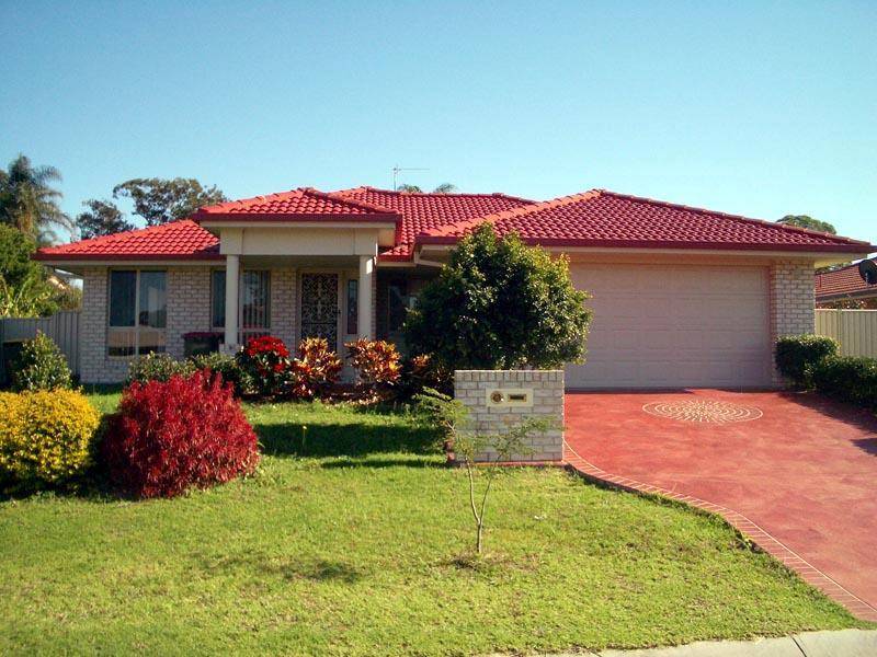 27 Red Cedar Drive, Coffs Harbour NSW 2450