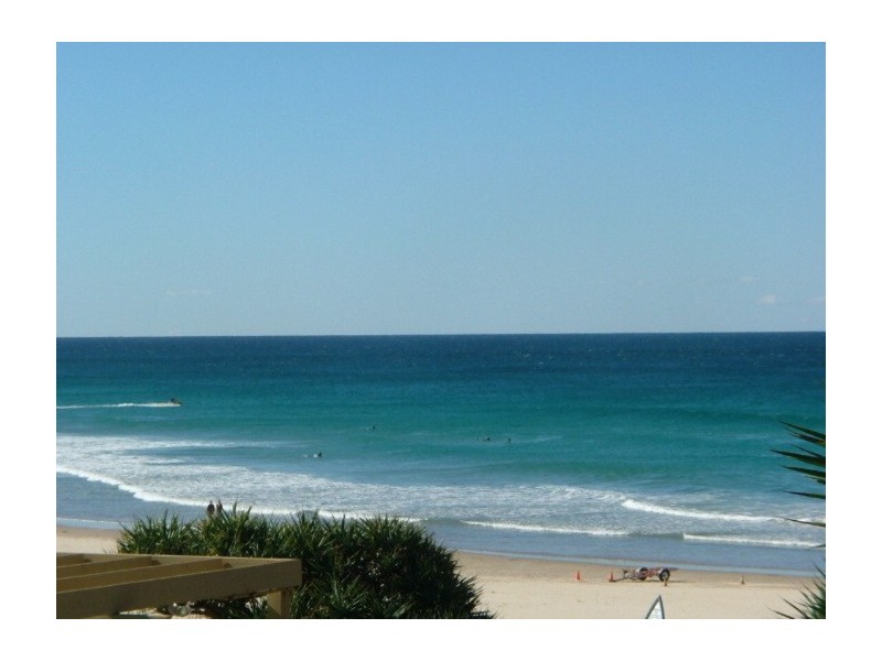 Coolum Beach QLD 4573