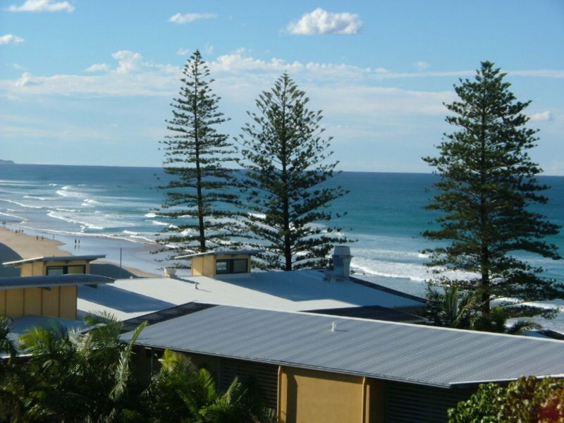Coolum Beach QLD 4573