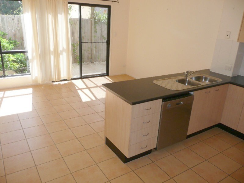 2/11  Eastern Court, Mount Coolum QLD 4573