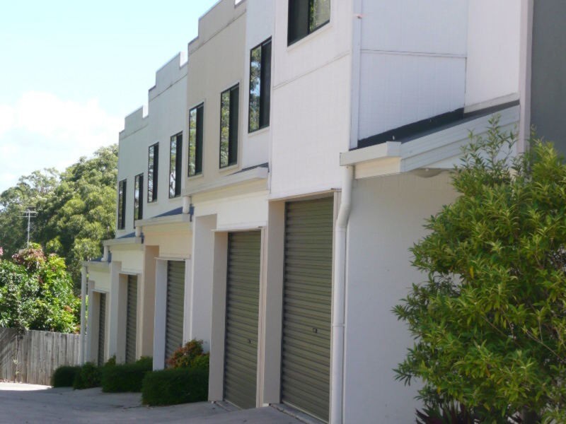 2/11  Eastern Court, Mount Coolum QLD 4573