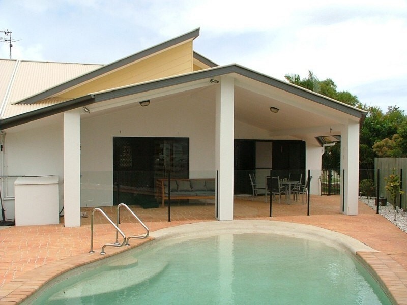 Coolum Beach QLD 4573