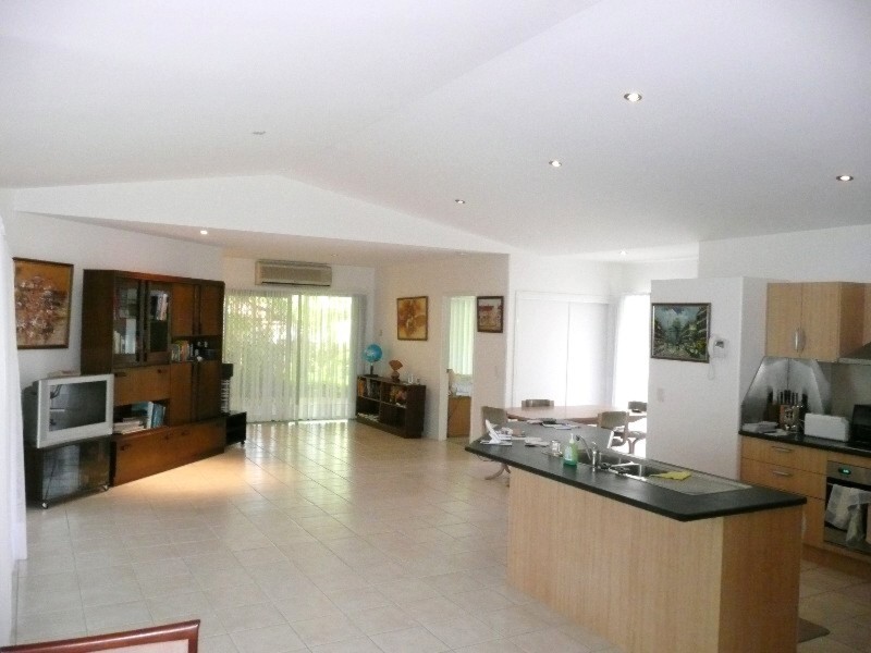 Coolum Beach QLD 4573