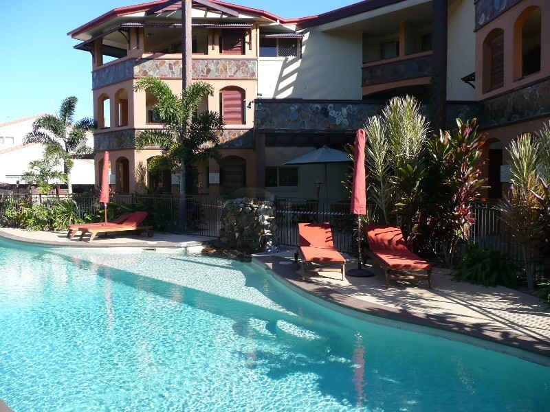 Unit 9 Nirvana 1 Tanah St East, Coolum Beach QLD 4573