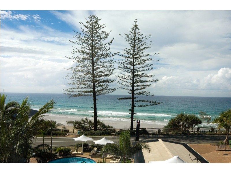 Coolum Beach QLD 4573