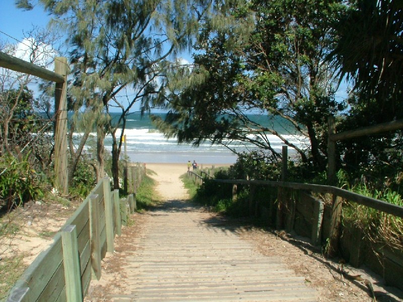 14 Yerranya Row, Coolum Beach QLD 4573
