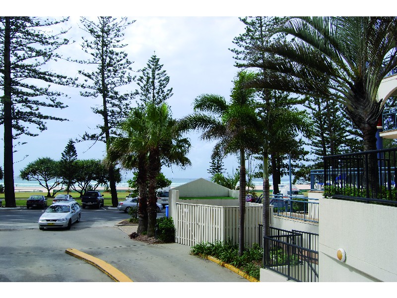 007 Mantra, 88 Marine Parade, Coolangatta QLD 4225