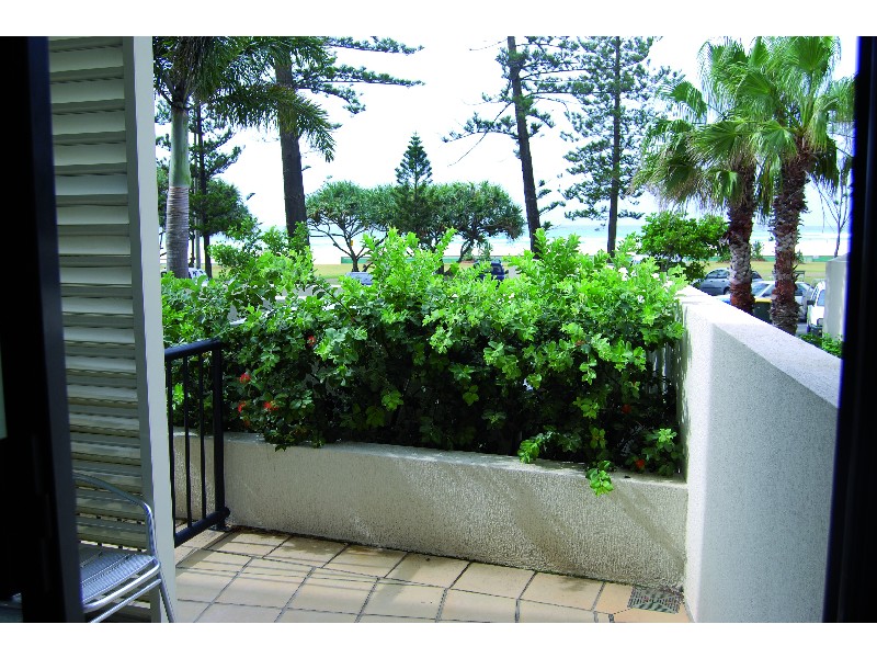 007 Mantra, 88 Marine Parade, Coolangatta QLD 4225