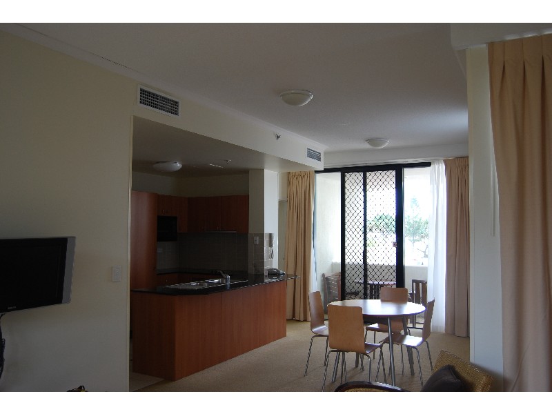 007 Mantra, 88 Marine Parade, Coolangatta QLD 4225