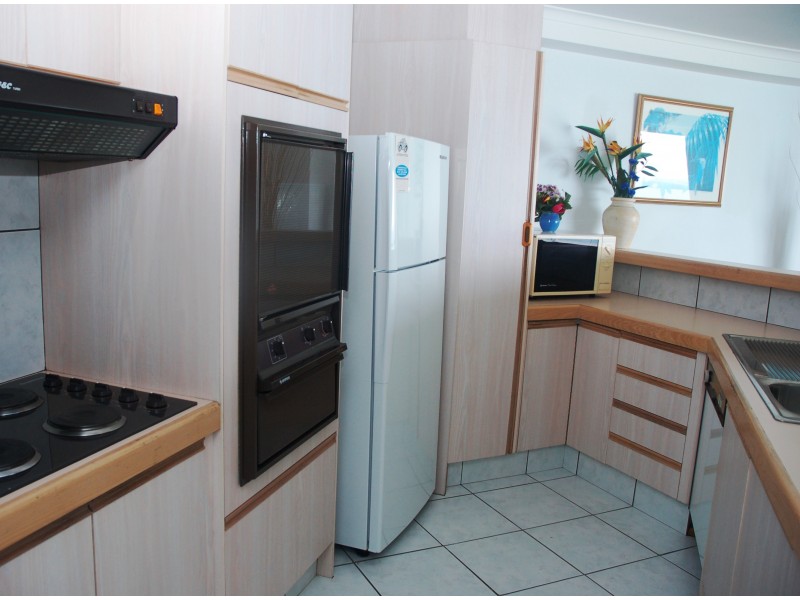 Coolangatta QLD 4225