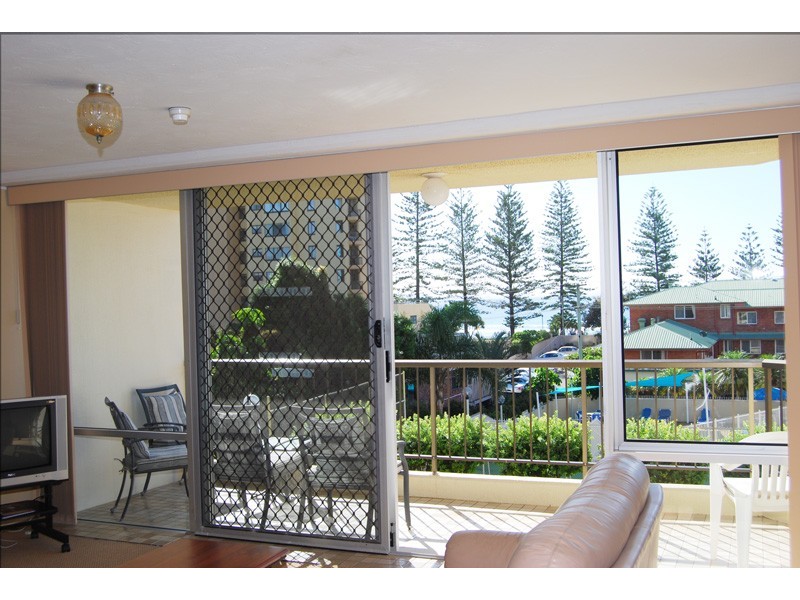 Coolangatta QLD 4225