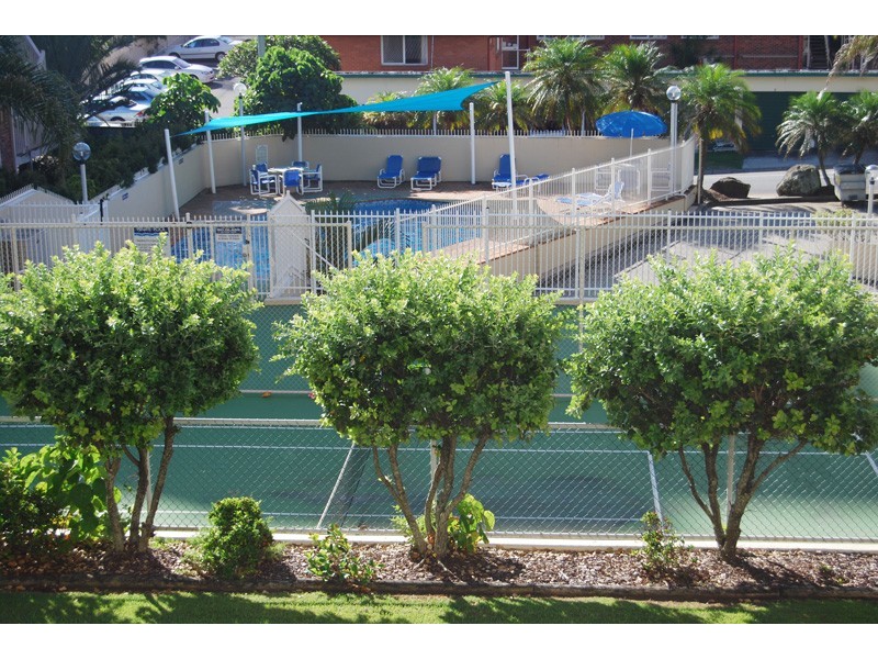 Coolangatta QLD 4225