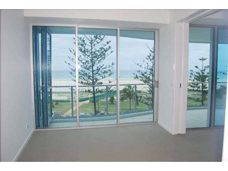 Coolangatta QLD 4225