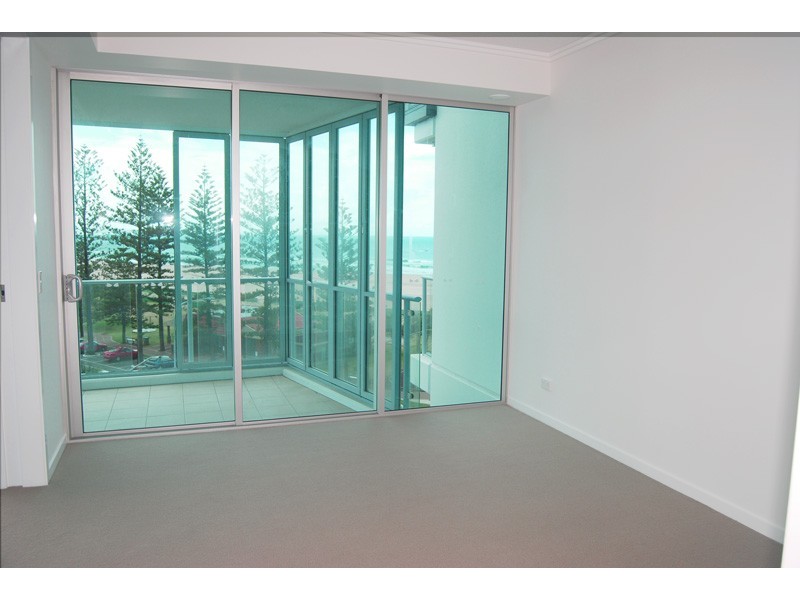 Coolangatta QLD 4225