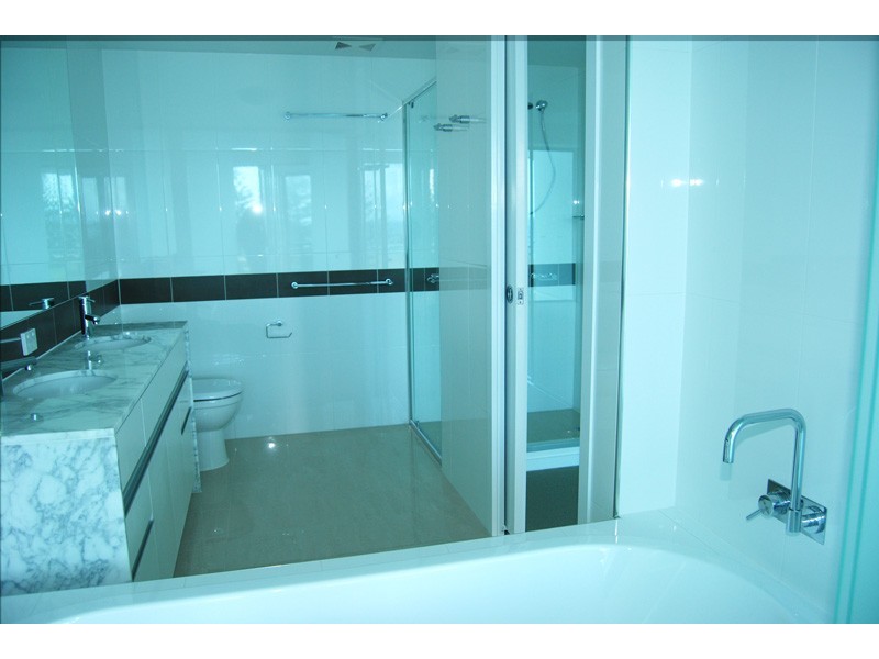 Coolangatta QLD 4225