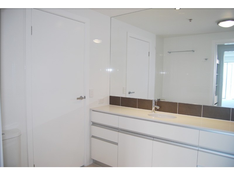 Coolangatta QLD 4225