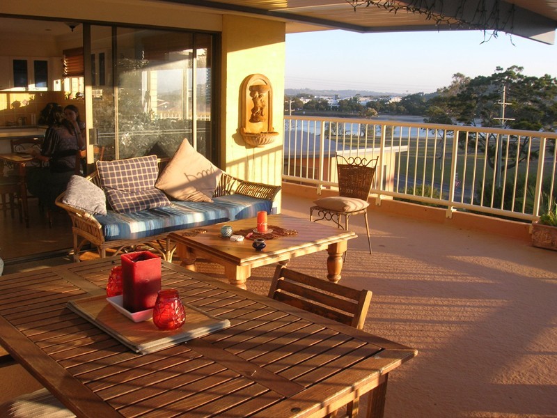 Rainbow Bay QLD 4225