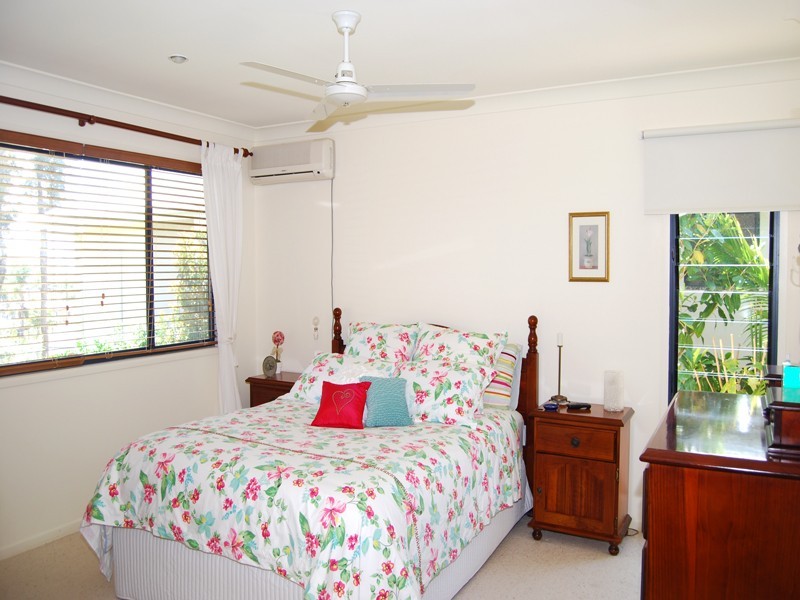 50 Kitchener Street, Tugun QLD 4224