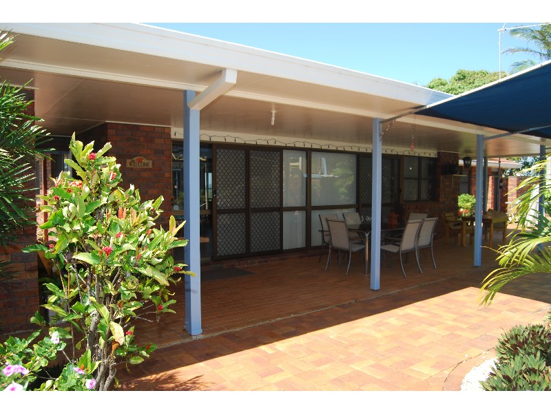 8a Oyster Pint Road , Banora Point NSW 2486