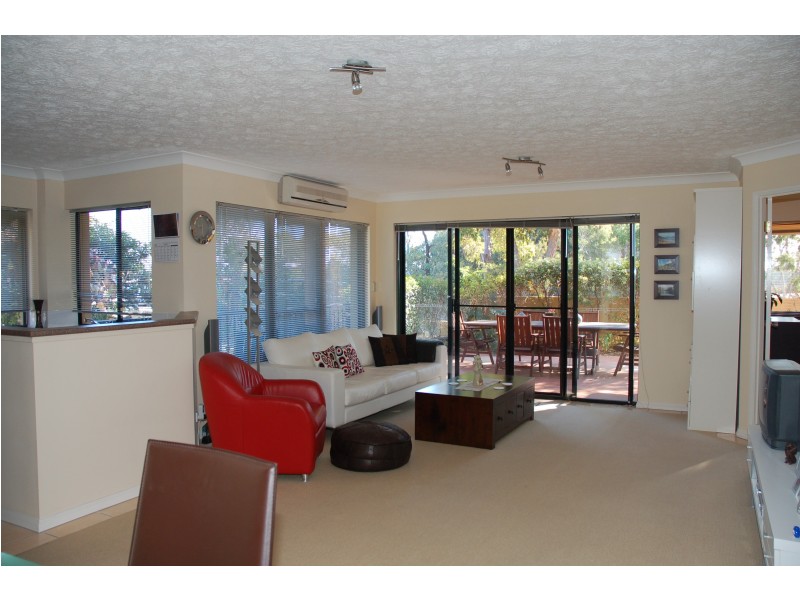 Coolangatta QLD 4225