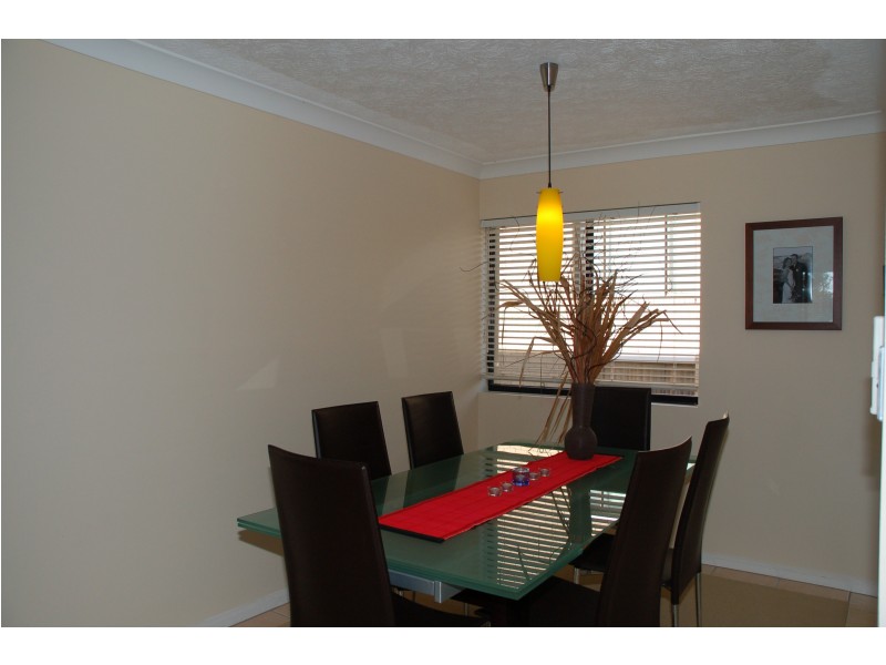 Coolangatta QLD 4225