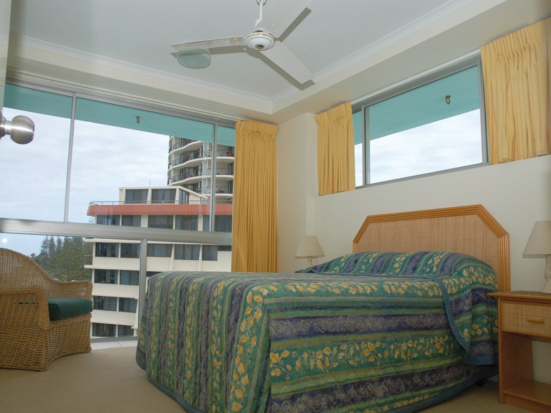 6:23 Ocean Plaza, 70 Marine Parade, Coolangatta QLD 4225