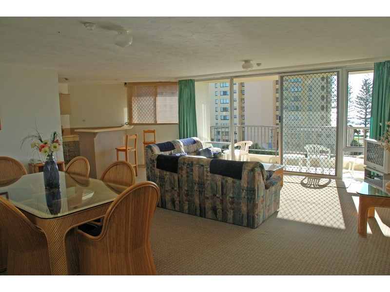 401 Rainbow Commodore, 255 Boundary Street, Rainbow Bay QLD 4225