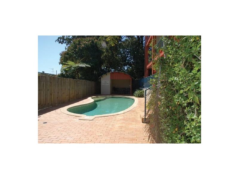 8/7 Stapylton Street, Coolangatta QLD 4225