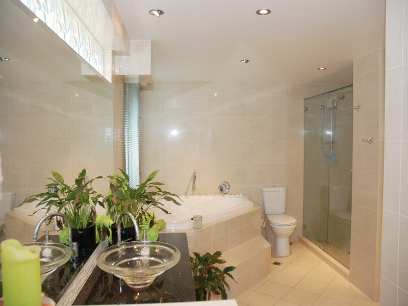 1/405 Golden Four Drive, Tugun QLD 4224