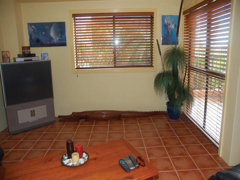 2/38 Tweed Street, Coolangatta QLD 4225