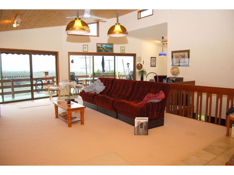 3 Walter Crescent, Banora Point NSW 2486