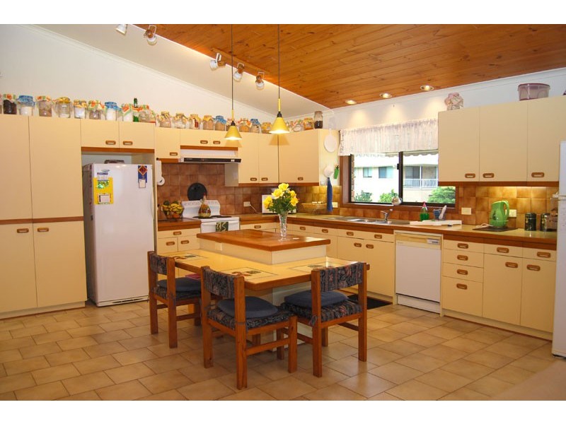 3 Walter Crescent, Banora Point NSW 2486