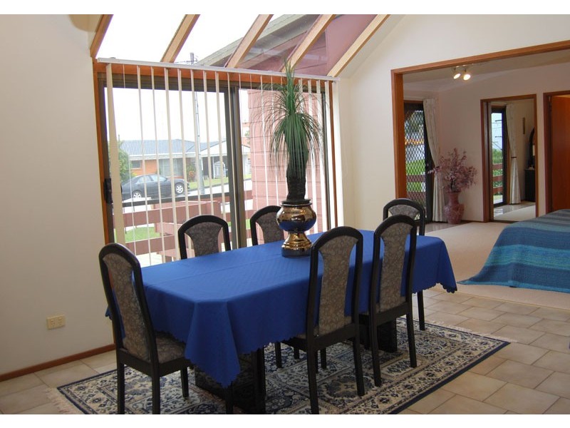 3 Walter Crescent, Banora Point NSW 2486