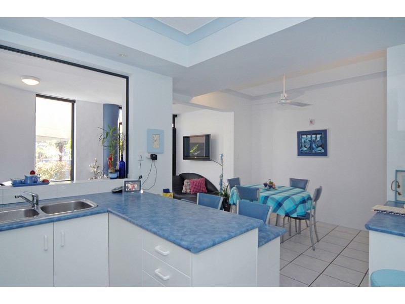 144-146 Marine Parade “Bahamas Resort”, Coolangatta QLD 4225