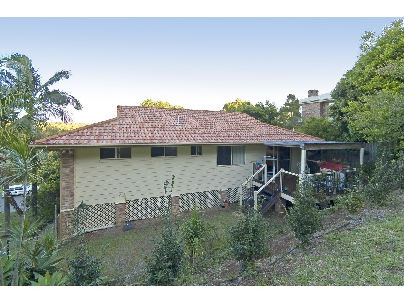 87 Bimbadeen Avenue, Banora Point NSW 2486