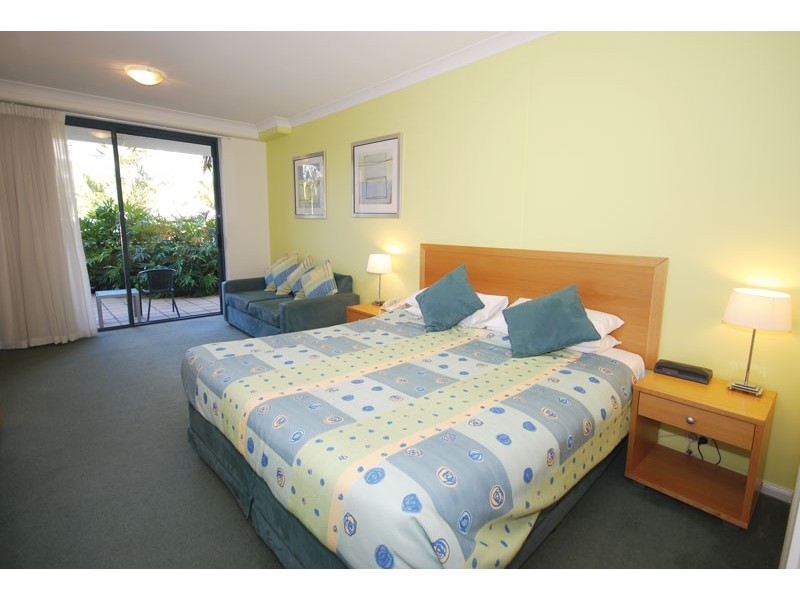 107-109 Calypso Plaza, 99 Griffith Street, Coolangatta QLD 4225