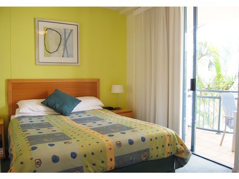 152 Calypso Plaza, 99 Grifith Street, Coolangatta QLD 4225